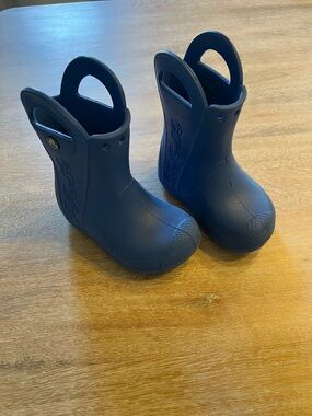 croc rain boots size C7 VGUC